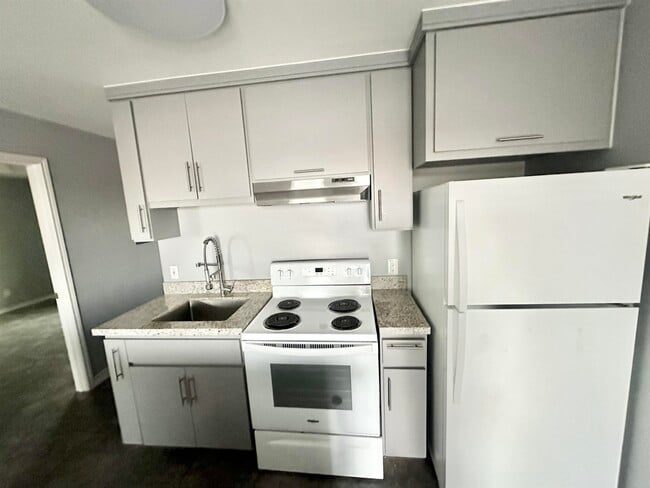 Photo - 2705 Mauricio St Unit 4