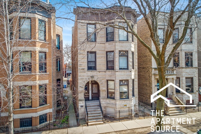 Photo - 3525 N Wilton Ave Unit 1F