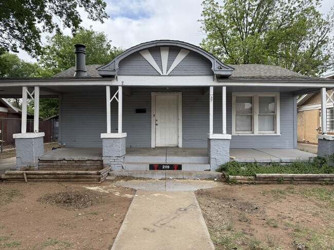 Building Photo - 2119 15th St