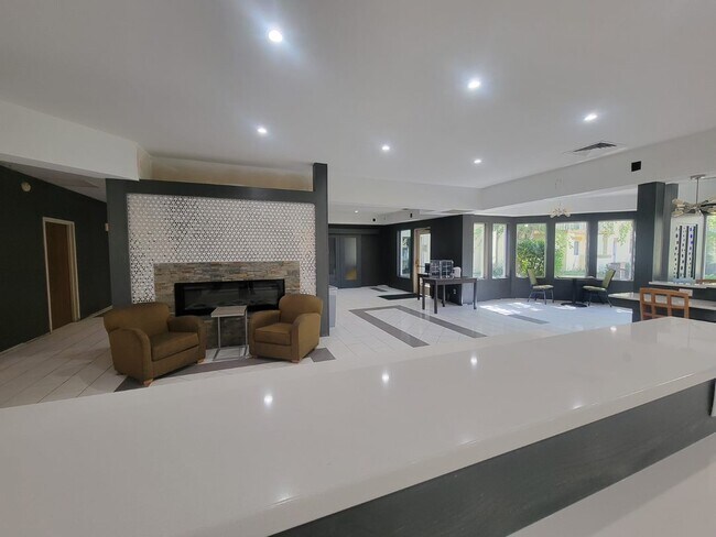 Photo - 10610 Marty St