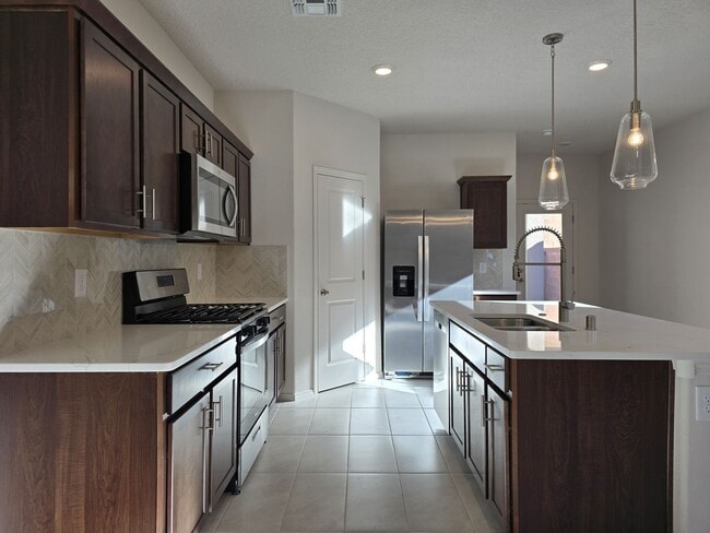 Building Photo - 3941 Soledad