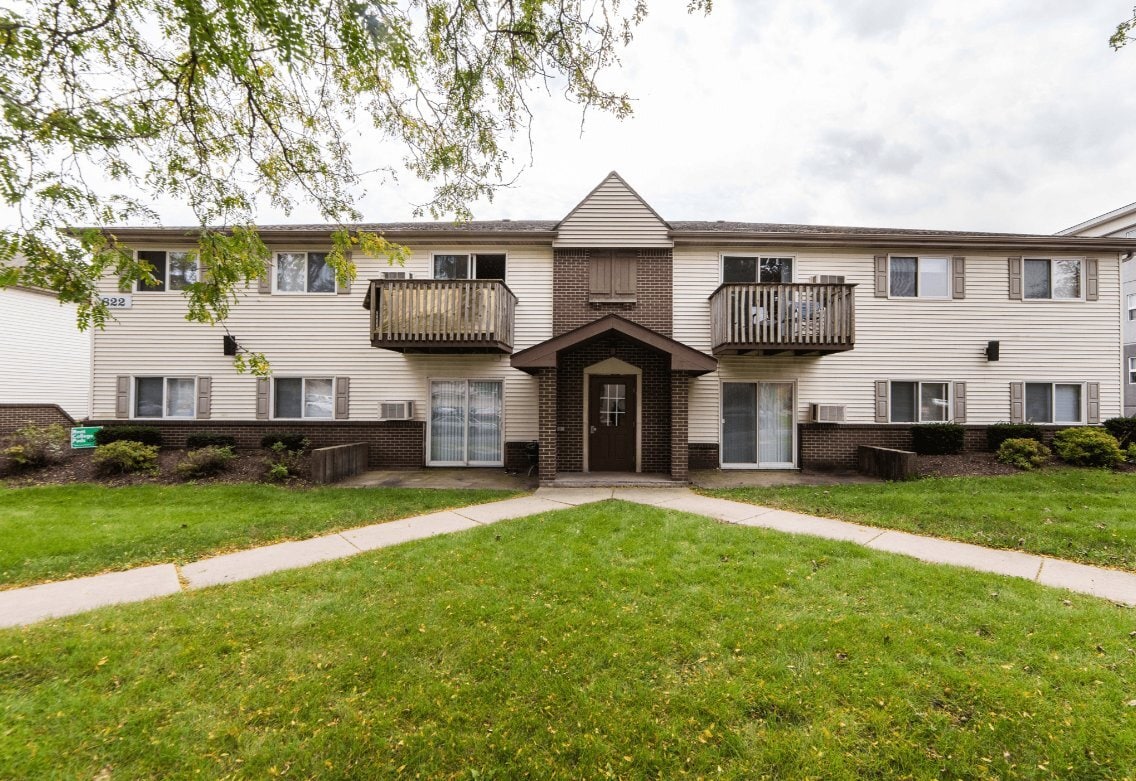 Photo - 822 Edgebrook Dr Unit 822 Edgebrook	1