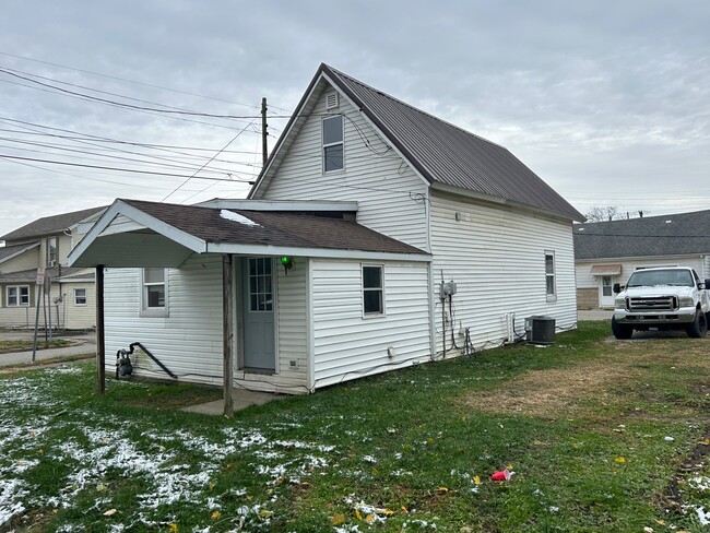 Photo - 101 W 1st St Casa