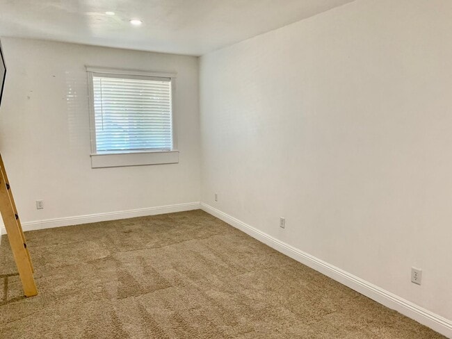 Photo - 735 N Trigo Ln Unidad 735 N Trigo Ln B