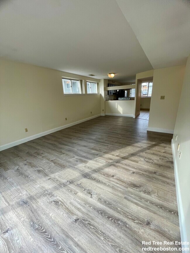 Photo - 144 North Beacon St Unit B2