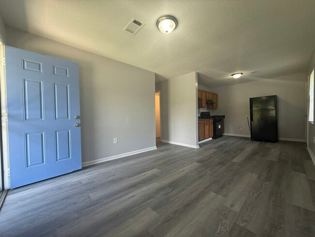 Photo - 1156 Fields Rd