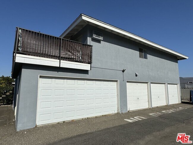 Photo - 235 Delano St Casa