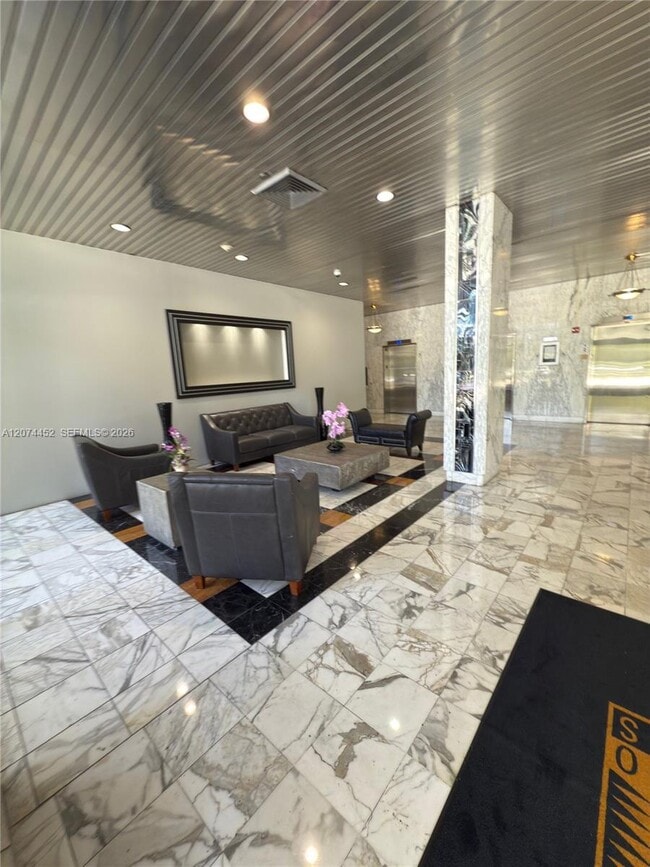 3675 N Country Club Dr Unit 109