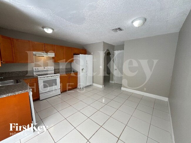 Photo - 1389 SW 24th Ave