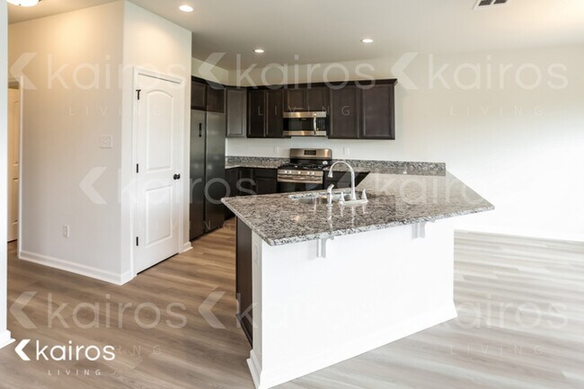 Photo - 23248 Cinder Dr