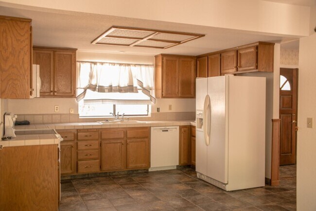 Photo - 16320 Loretta Ln