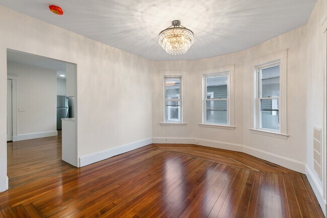 Photo - 162 Albion St Unit 2