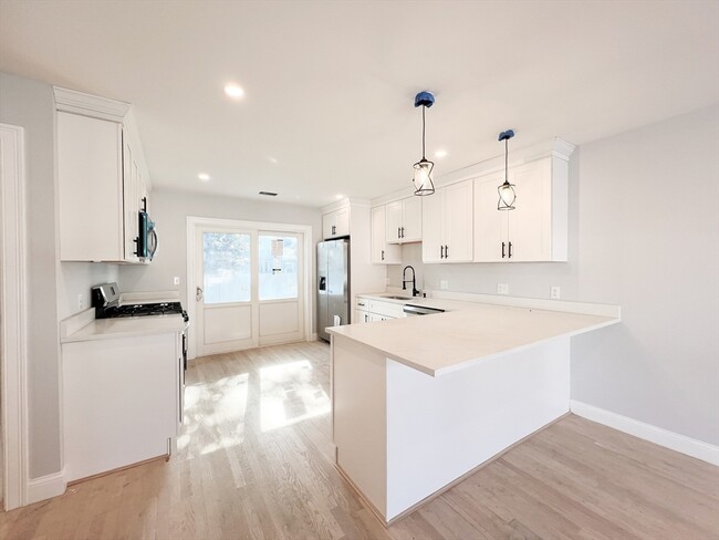 Photo - 71 Bolivar St