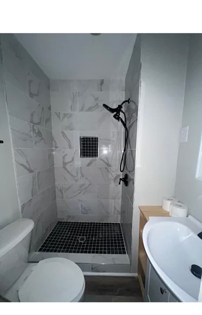 Photo - 232 Pecan St