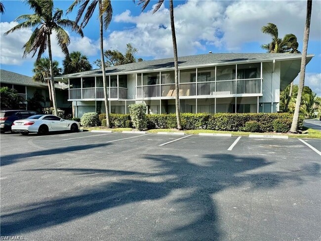 Photo - 1849 Maravilla Ave