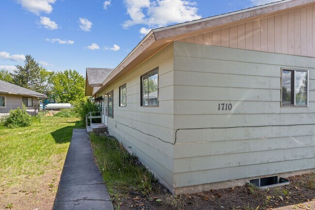 Photo - 1710 27th Ave Unidad #1