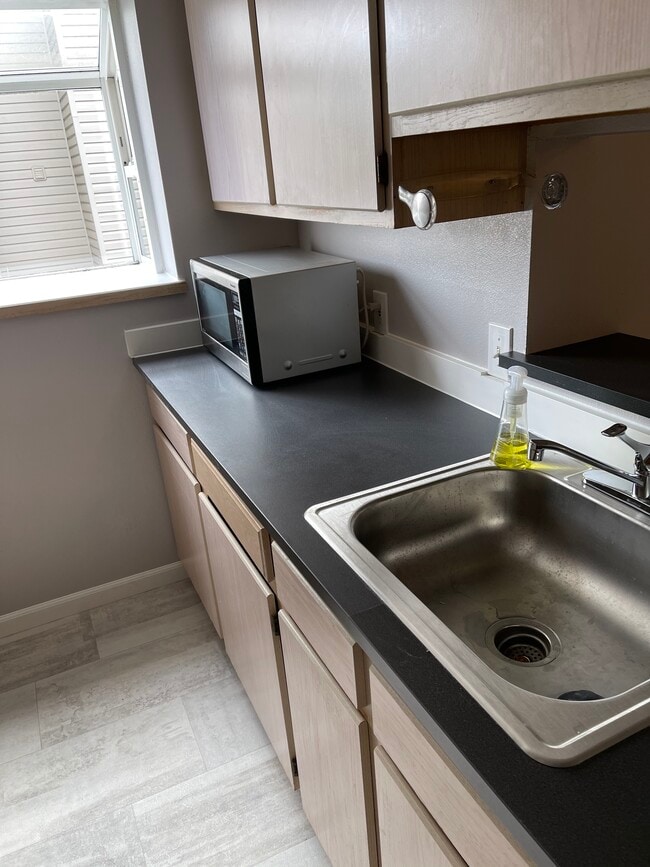 Photo - 12327 Roosevelt Way NE Apartments Unit A404