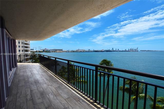 Photo - 540 Brickell Key Dr Apartments Unit 732