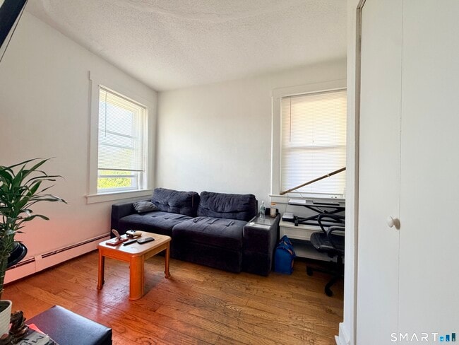 Photo - 36 Truman St Unit A