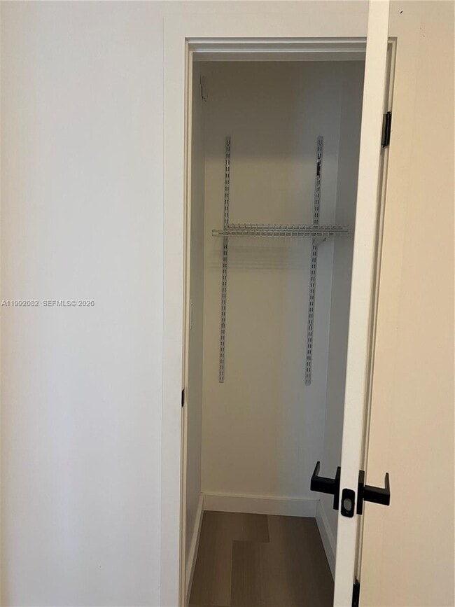 Photo - 225 SE 16th Ave Unit 3