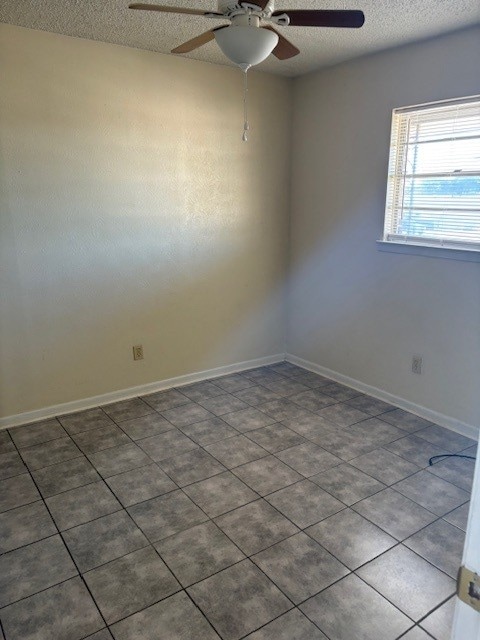 Photo - 101 N 3rd St Unidad 12