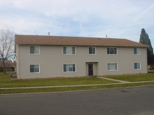 Photo - 3616-3630 Ravenwood Cir Apartments