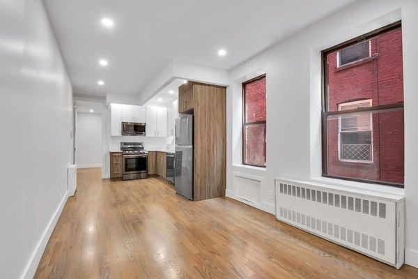 226 E 25th St Unit 5Q