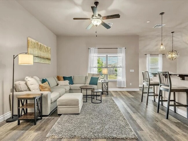 Photo - 18204 Sandhurst Ct