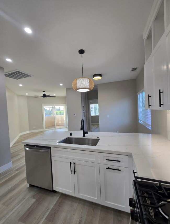 Brand New 2025 built 800 sq ft 2 bedroom 2... - Brand New 2025 built 800 sq ft 2 bedroom 2... Casa