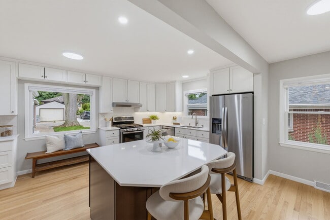 Kitchen - 3608 N 101st St