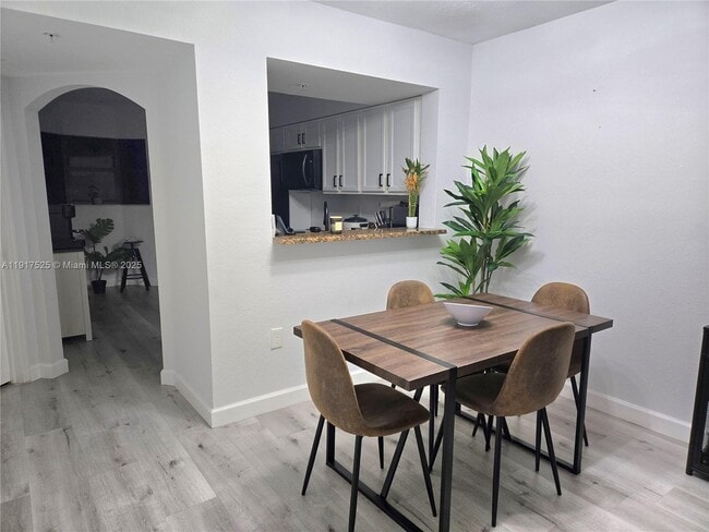 Photo - 22311 SW 88th Pl Unit 204-4