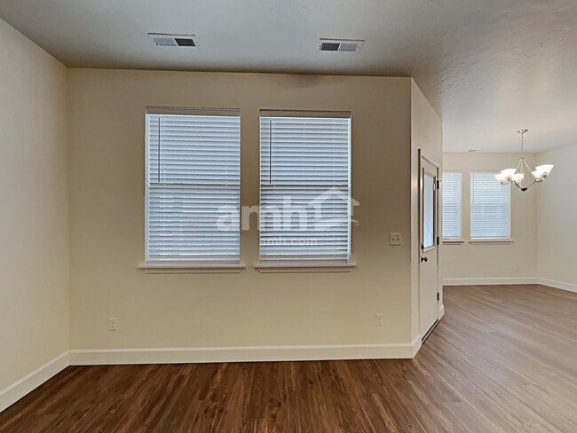 Photo - 161 E Sicily Dr