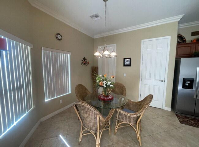 Photo - 1961 E Lipan Blvd