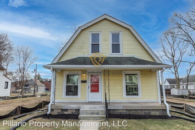 3 br, 2 bath House - 1055 W Roache St - 3 br, 2 bath House - 1055 W Roache St
