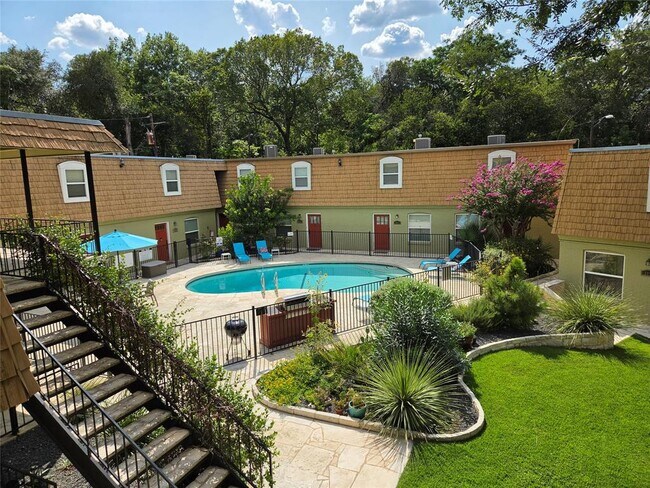 Photo - 1500 East Side Dr Unit 116A