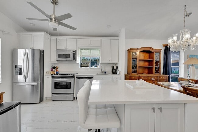 Photo - 8088 Sweetbriar Way