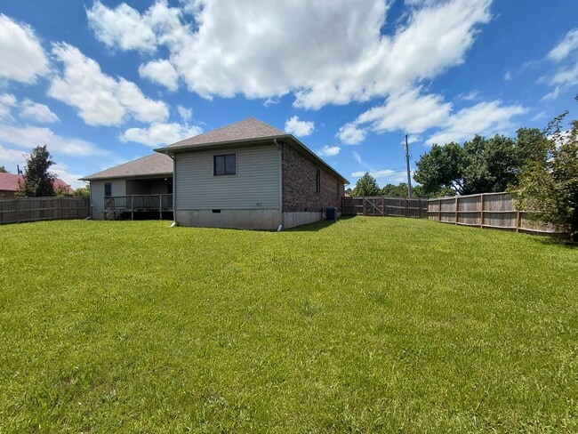 Photo - Home near post!