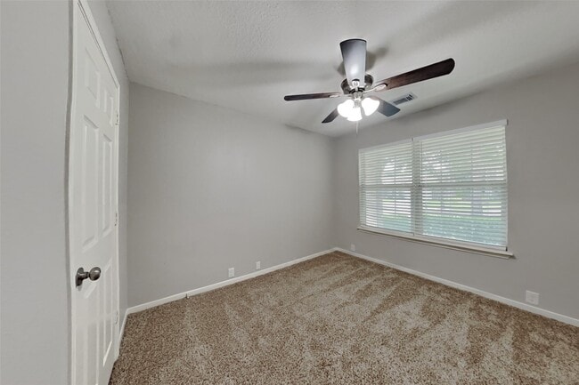 Photo - 17330 Shadow Ledge Dr