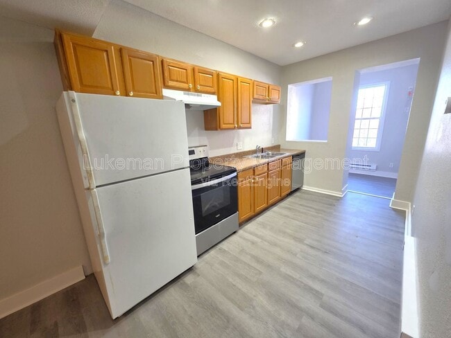 Photo - 1338 Portage Street