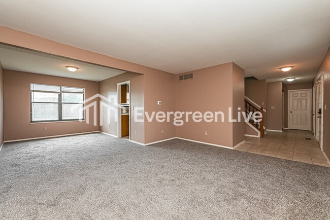 Photo - 8789 Trowbridge Way