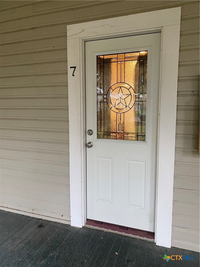 Photo - 527 W San Antonio St Unit 7