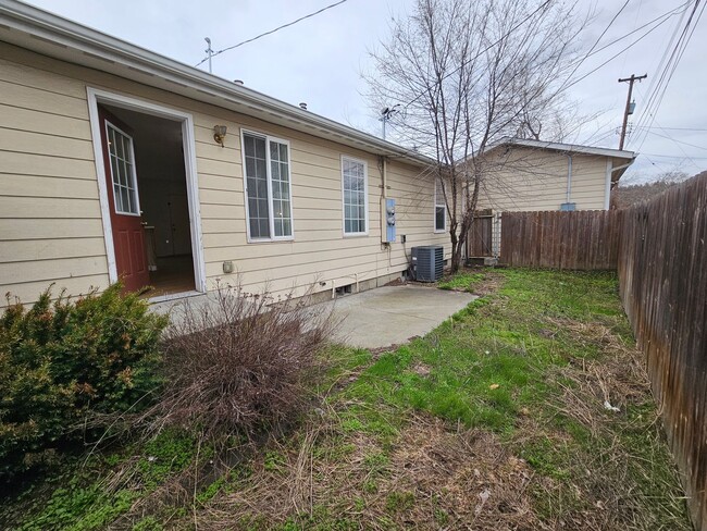 Photo - 3216 E 4th Ave Unit 3218