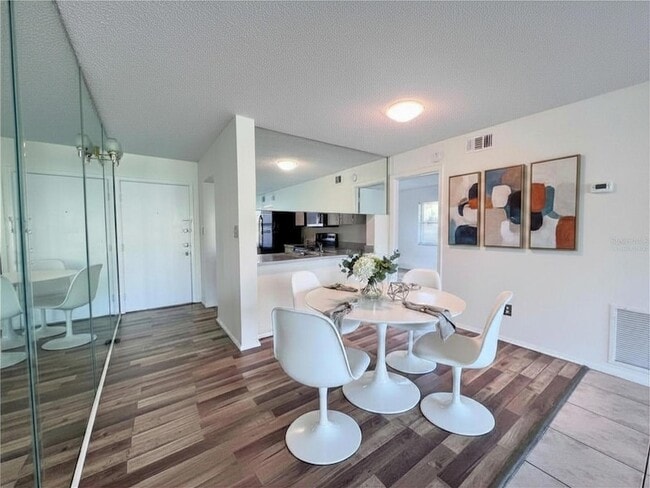 Photo - 3233 Candle Ridge Dr Unidad H101