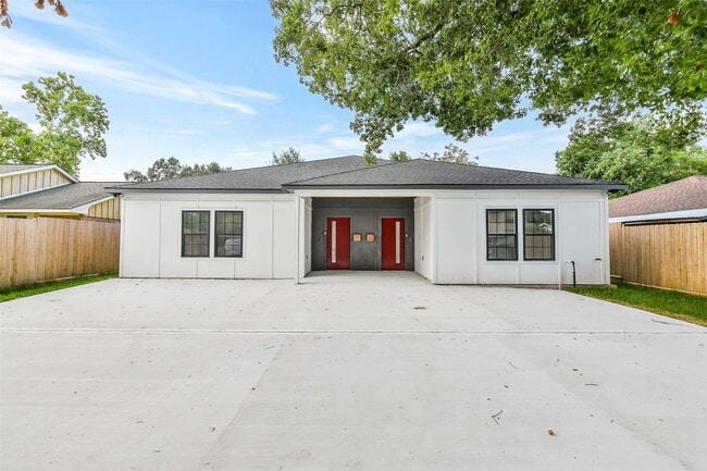 Photo - 6103 Cavalier St