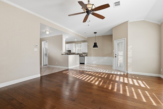 Photo - 1101 Countryhill Dr