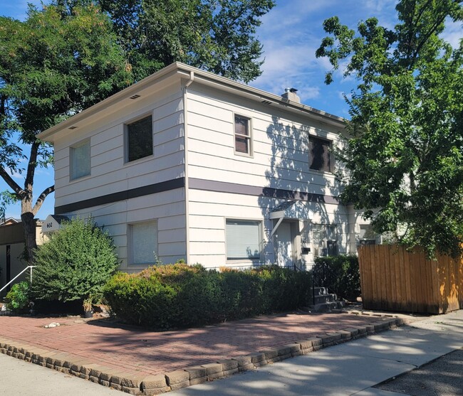 Building Photo - Perfect 1 bedroom 1 bath 6th & Hays Downto... Unit 809 Rental