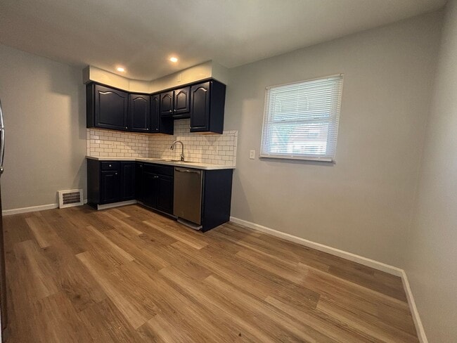 Photo - 4670 E 90th St