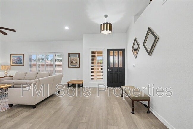 Photo - 10198 E San Salvador Dr