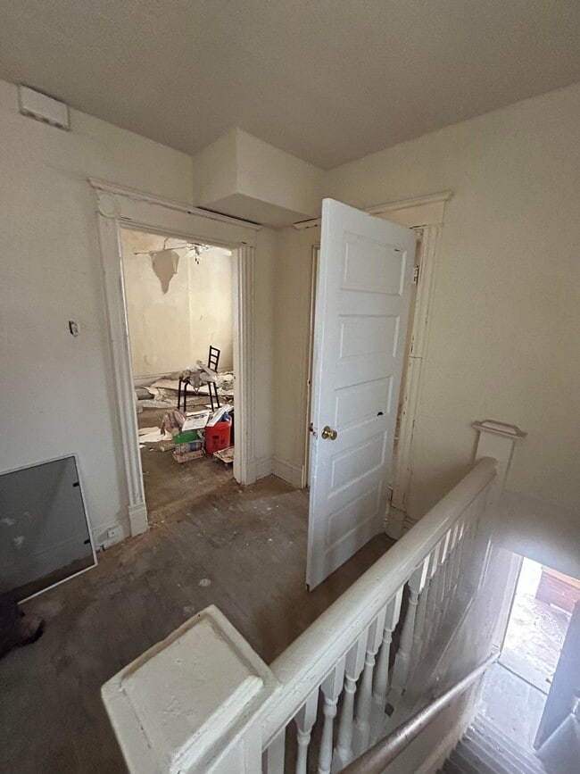 Photo - 5601 Lotus Ave