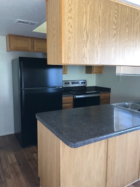 Kitchen - 6649 N 27th Ave Unit 1